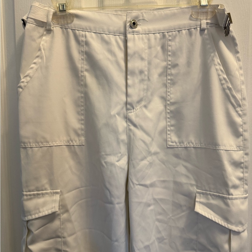 Women’s Cargo Pants - white